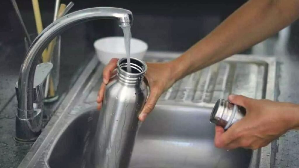 Steel water bottle has a persistent musty smell? Solve it instantly!